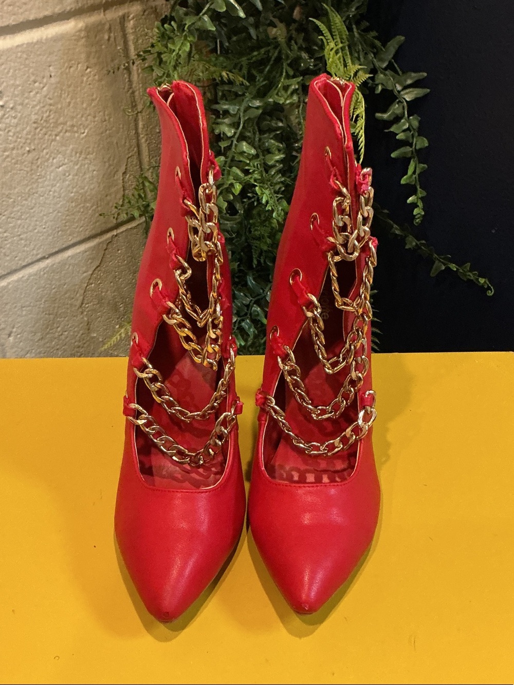 Red Chain-Detail Pointed Toe Women's Ankle Heels